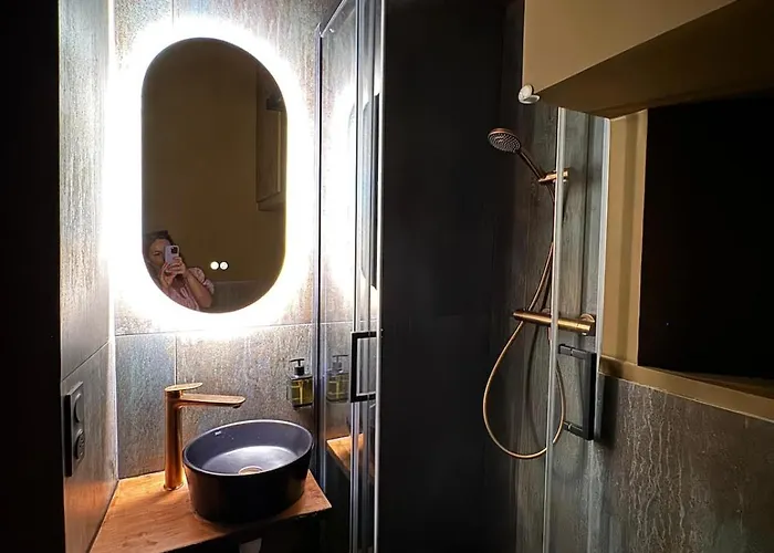 Romantique, Hyper Centre Daire *