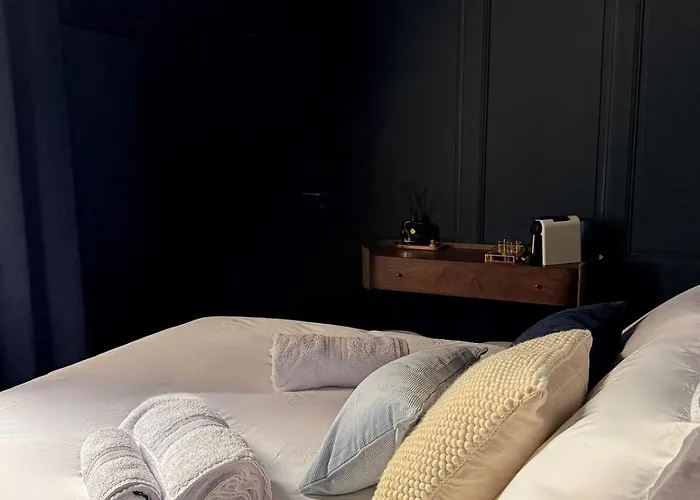 Romantique, Hyper Centre Daire *